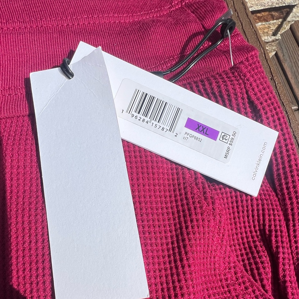 Calvin Klein Performance Waffle Knit Pocket leggings  in Chianti
